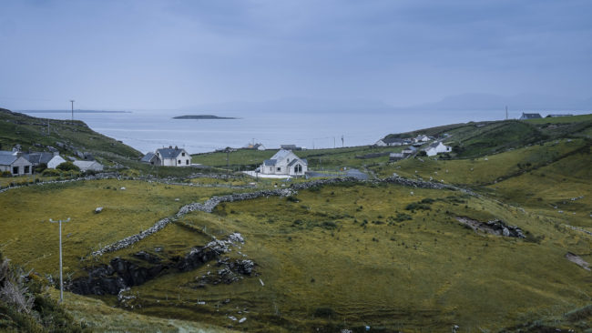 Muckros, Ireland - GPS 54.617265, -8.584143 - Panasonic Lumix GX8 + Panasonic Lumix G Vario 12-35mm/2,8 OIS - 46mm - 1/125 - f/8.0 - ISO200