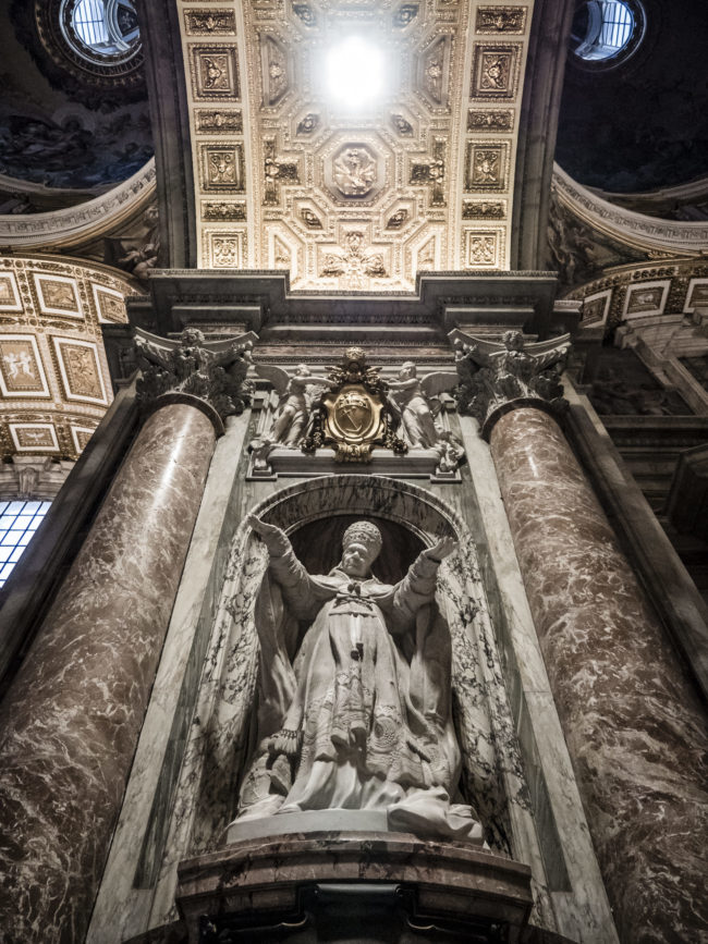 Vatican City, Italy - GPS 41.902178, 12.454737 - Panasonic GH4 + Panasonic Lumix G Vario 12-35mm/2,8 OIS - 24mm - 1/30 - f/2.8 - ISO3200