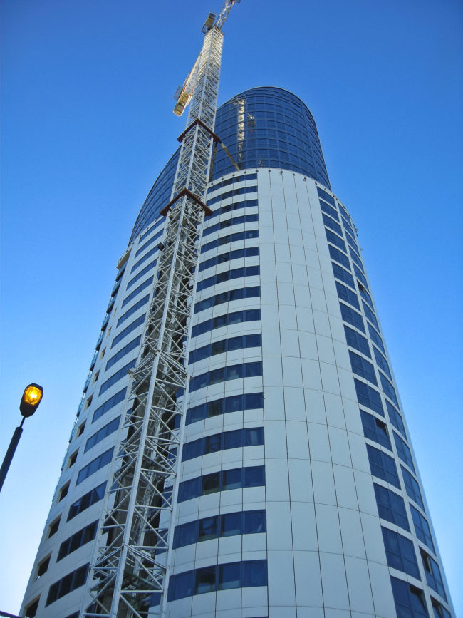 Old Portsmouth, United Kingdom - GPS 50.781348, -1.094995 - Canon EOS 20D + Canon EF-S 17-85mm f/4-5.6 IS USM -  - 0/1 - f/8.0 - ISO100