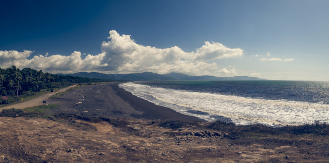 Bajamar, Costa Rica - GPS 9.833055, -84.674167 - Panasonic Lumix GX8 + LUMIX G VARIO 12-35/F2.8 - 24mm - 1/400 - f/8.0 - ISO200