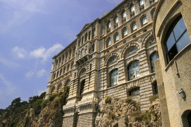 La Condamine, Monaco - GPS 43.735155, 7.425173 - Canon EOS 20D + Canon EF-S 17-85mm f/4-5.6 IS USM -  - 0/1 - f/8.0 - ISO100