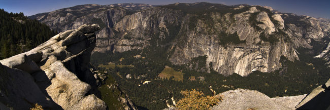 Yosemite Village, United States - GPS 37.756500, -119.592318 - Canon EOS 7D + Tokina AF 11-16mm f/2.8 AT-X Pro DX -  - 0/1 - f/8.0 - ISO100