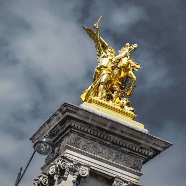 Pont Alexandre III, France - GPS 48.862837, 2.313732 - Sony A7III + SONY FE 24-105mm, F4 G OSS - 105mm - 1/1000 - f/4.0 - ISO100