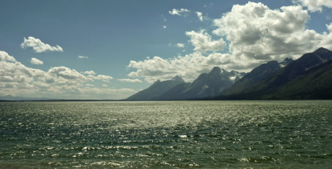 West Thumb, United States - GPS 44.377428, -110.692920 - Panasonic DMC FZ38 + Panasonic DMC FZ38 -  - 0/1 - f/8.0 - ISO100