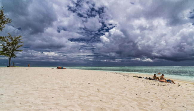 L’Embrasure, Mauritius - GPS -20.466680, 57.308742 - Canon EOS 7D + Tokina AF 11-16mm f/2.8 AT-X Pro DX -  - 1/400 - f/8.0 - ISO100