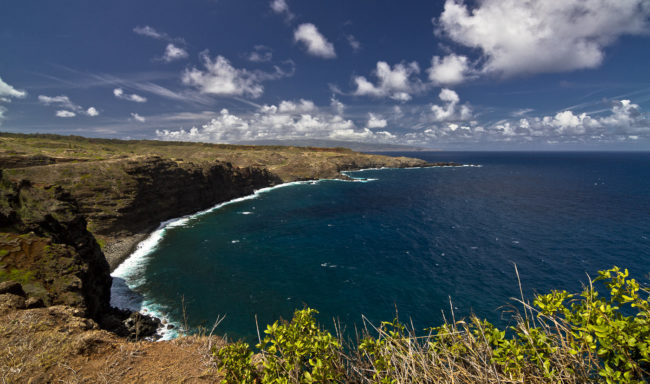Kahakuloa Ahupua`a, Hawaii - GPS 21.011002, -156.559682 - Canon EOS 7D + Tokina AF 11-16mm f/2.8 AT-X Pro DX -  - 1/160 - f/7.1 - ISO100
