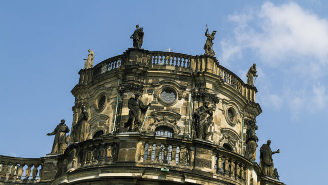 Dresden, Germany - GPS 51.053782, 13.736388 - Canon EOS 7D + Sigma 17-50mm, F2.8 EX DC OS HSM -  - 1/80 - f/8.0 - ISO100