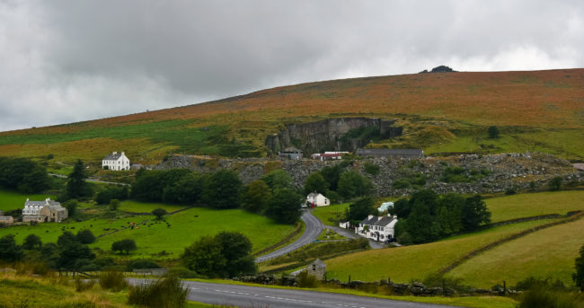 Merrivale, United Kingdom - GPS 50.556950, -4.044023 - Canon EOS 20D + Canon EF-S 17-85mm f/4-5.6 IS USM -  - 1/40 - f/7.1 - ISO100