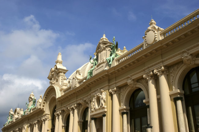 Monte-Carlo, Monaco - GPS 43.739097, 7.428068 - Canon EOS 20D + Canon EF-S 17-85mm f/4-5.6 IS USM -  - 0/1 - f/8.0 - ISO100