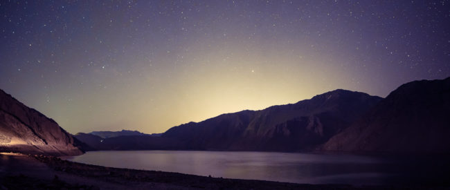 Campamento Embalse El Yeso, Chile - GPS -33.648055, -70.058333 - Sony A7III + Laowa 15mm f/2 -  - 15/1 - f/2.0 - ISO5000