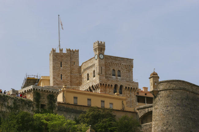 La Condamine, Monaco - GPS 43.735155, 7.425173 - Canon EOS 20D + Canon EF-S 17-85mm f/4-5.6 IS USM -  - 0/1 - f/8.0 - ISO100