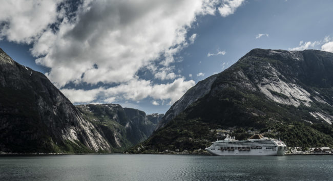 Lægereid, Norway - GPS 60.467160, 7.053635 - Panasonic GH4 + Panasonic Lumix G Vario 12-35mm/2,8 OIS - 24mm - 1/125 - f/8.0 - ISO100