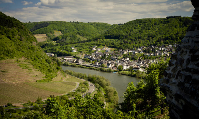 Cochem, Germany - GPS 50.142645, 7.167083 - Canon EOS 7D + Sigma 17-50mm, F2.8 EX DC OS HSM -  - 1/60 - f/8.0 - ISO100