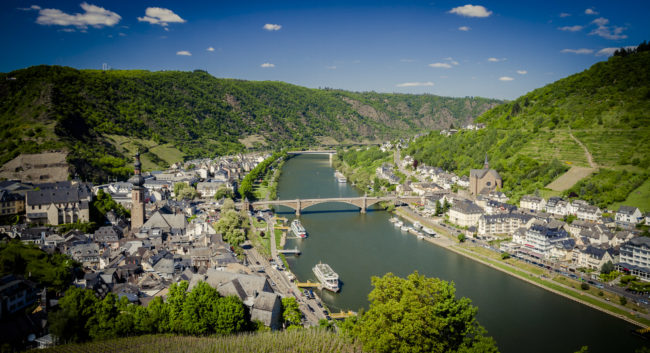 Cochem, Germany - GPS 50.142888, 7.166995 - Canon EOS 7D + Sigma 17-50mm, F2.8 EX DC OS HSM -  - 1/50 - f/8.0 - ISO100