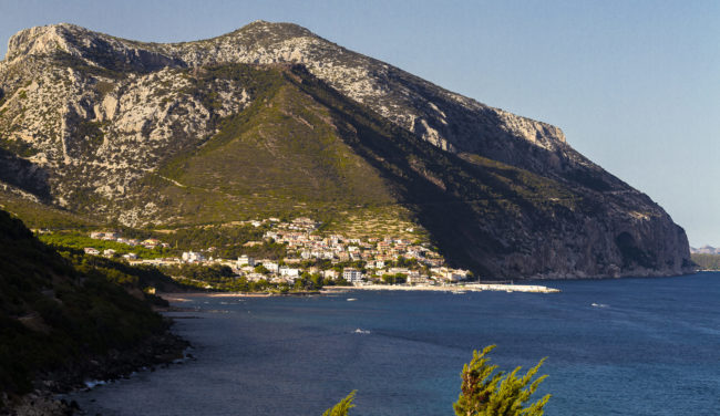 Cala Gonone, Italy - GPS 40.256975, 9.625560 - Canon EOS 7D + Canon EF 70-200mm f/4 USM L IS -  - 1/50 - f/8.0 - ISO100