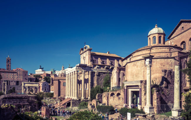 Campitelli, Italy - GPS 41.891560, 12.487443 - Panasonic GH4 + Panasonic Lumix G Vario 12-35mm/2,8 OIS - 28mm - 1/160 - f/8.0 - ISO200