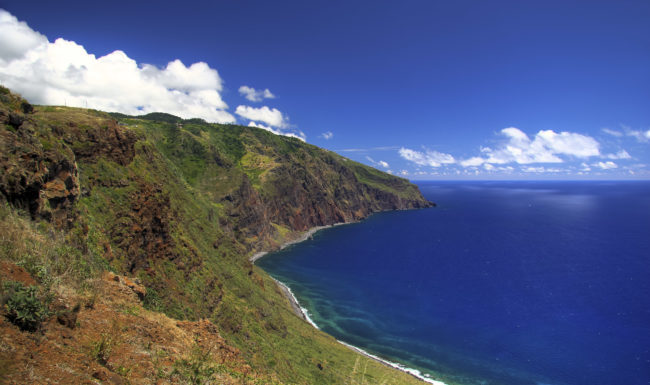 Ponta do Pargo, Portugal - GPS 32.814262, -17.262370 - Canon EOS 7D + Canon EF-S 17-85mm f/4-5.6 IS USM -  - 0/1 - f/8.0 - ISO100