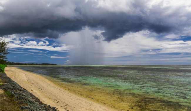 Riambel, Mauritius - GPS -20.518680, 57.488720 - Canon EOS 7D + Tokina AF 11-16mm f/2.8 AT-X Pro DX -  - 1/200 - f/8.0 - ISO100