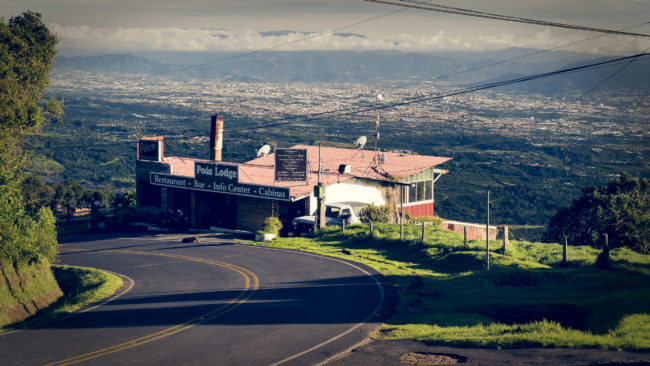 San Juan Norte, Costa Rica - GPS 10.155795, -84.225872 - Panasonic Lumix GX8 + LUMIX G VARIO 12-35/F2.8 - 70mm - 1/80 - f/8.0 - ISO200