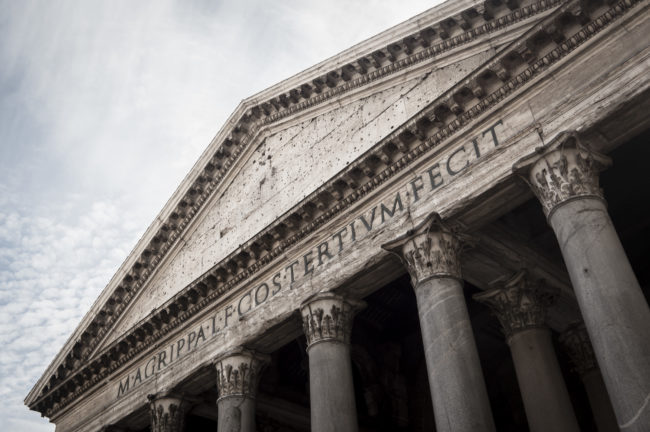 Sant' Eustachio, Italy - GPS 41.899057, 12.476597 - Panasonic GH4 + Olympus M.Zuiko ED 9-18mm 4.0-5.6 - 36mm - 1/80 - f/8.0 - ISO200