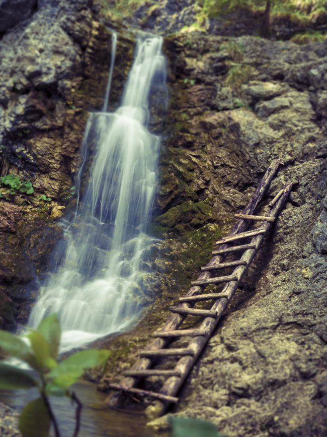 Veľké Borové, Slovakia - GPS 49.197603, 19.539473 - Panasonic GH4 + Panasonic Lumix G Vario 12-35mm/2,8 OIS - 70mm - 1/2 - f/22.0 - ISO200