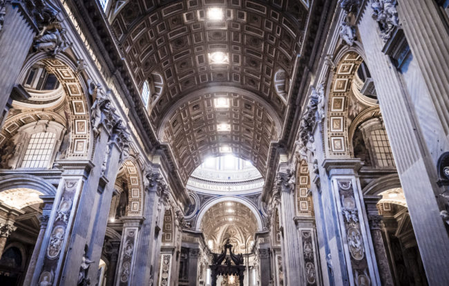Vatican City, Italy - GPS 41.902178, 12.454737 - Panasonic GH4 + Panasonic Lumix G Vario 12-35mm/2,8 OIS - 24mm - 1/20 - f/2.8 - ISO1600