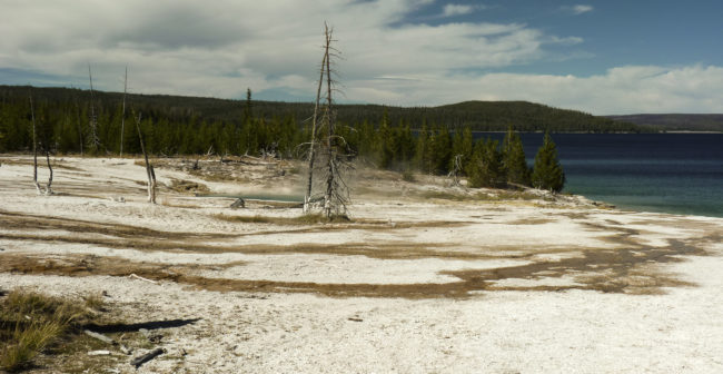 Mammoth, United States - GPS 44.971113, -110.703157 - Panasonic DMC FZ38 + Panasonic DMC FZ38 -  - 0/1 - f/8.0 - ISO100