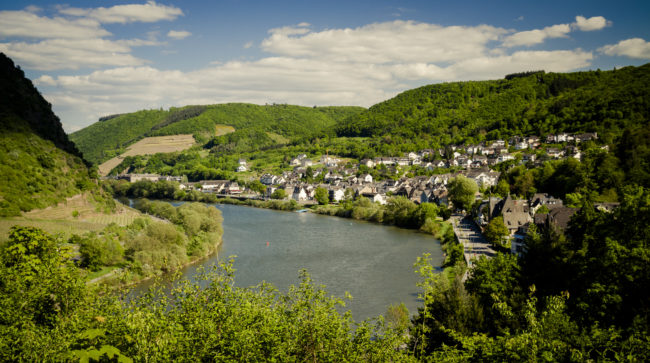 Cochem, Germany - GPS 50.141583, 7.168438 - Canon EOS 7D + Sigma 17-50mm, F2.8 EX DC OS HSM -  - 1/60 - f/7.1 - ISO100
