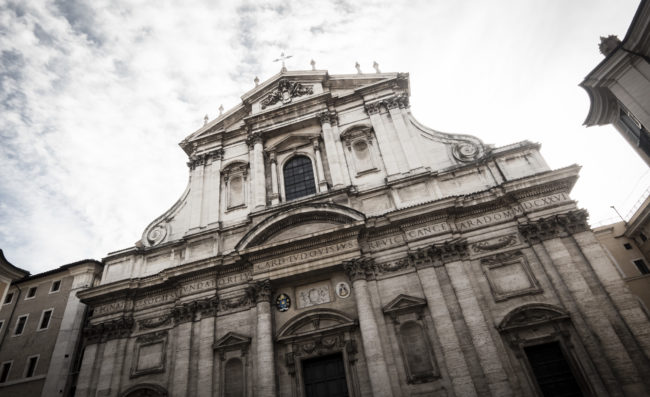 Sant' Eustachio, Italy - GPS 41.899243, 12.479720 - Panasonic GH4 + Olympus M.Zuiko ED 9-18mm 4.0-5.6 - 18mm - 1/125 - f/8.0 - ISO200