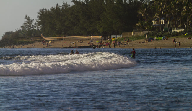Le Barrage, Réunion - GPS -21.111212, 55.254458 - Canon EOS 7D + Canon EF 70-200mm f/4 USM L IS -  - 1/1250 - f/4.0 - ISO100