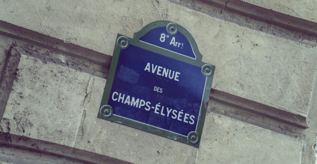 Champs-Elysées, France - GPS 48.872507, 2.299090 - Sony A6500 + SONY E 18-105 mm,  F4 G OSS PZ - 102mm - 1/100 - f/4.0 - ISO100