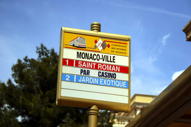 La Condamine, Monaco - GPS 43.735155, 7.425173 - Canon EOS 20D + Canon EF-S 17-85mm f/4-5.6 IS USM -  - 0/1 - f/8.0 - ISO100