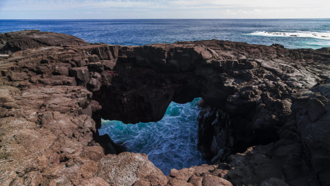 Le Souffleur d’Arbonne, Ile De La Reunion - GPS -21.368787, 55.735178 - Canon EOS 7D + Tokina AF 11-16mm f/2.8 AT-X Pro DX -  - 1/125 - f/3.5 - ISO100