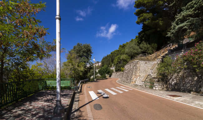 Baunei, Italy - GPS 40.033663, 9.660862 - Canon EOS 7D + Tokina AF 11-16mm f/2.8 AT-X Pro DX -  - 1/125 - f/8.0 - ISO100