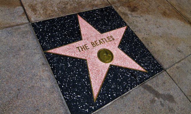 Hollywood Heights, United States - GPS 34.101658, -118.344013 - Canon EOS 7D + Sigma AF 24-70mm f/2.8 EX DG macro -  - 0/1 - f/8.0 - ISO100