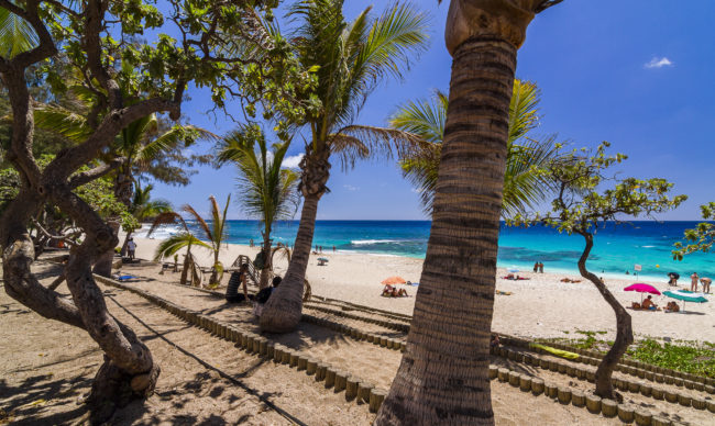 Boucan Canot, Réunion - GPS -21.027957, 55.226292 - Canon EOS 7D + Tokina AF 11-16mm f/2.8 AT-X Pro DX -  - 1/160 - f/8.0 - ISO100