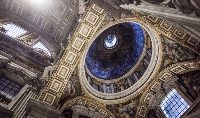 Vatican City, Italy - GPS 41.902178, 12.454737 - SONY DSC-RX100 + 28-100mm F1.8-4.9 - 28mm - 1/60 - f/2.0 - ISO800
