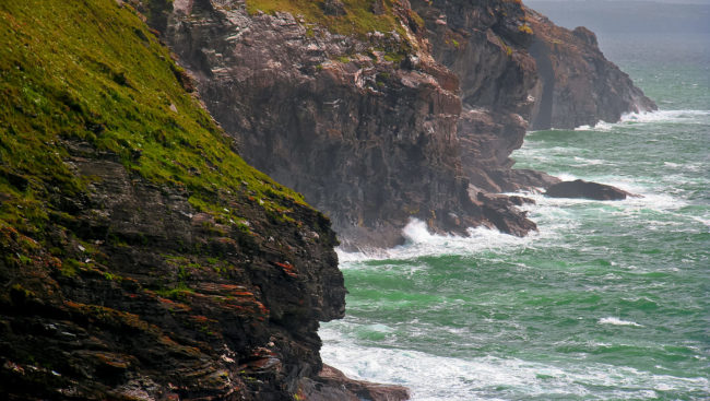Tintagel, United Kingdom - GPS 50.668815, -4.757898 - Canon EOS 20D + Canon EF-S 17-85mm f/4-5.6 IS USM -  - 1/40 - f/7.1 - ISO100
