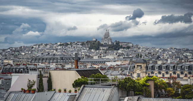 Bibliothèque Kandinsky, Centre , France - GPS 48.860607, 2.352058 - Sony A7III + SONY FE 24-105mm, F4 G OSS - 105mm - 1/400 - f/4.5 - ISO100