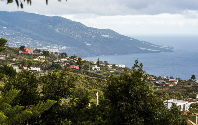 Las Caletas, Spain - GPS 28.517045, -17.821755 - Panasonic GH4 + Panasonic Lumix G X VARIO 35-100mm f/2.8 Power OIS - 118mm - 1/40 - f/7.1 - ISO200