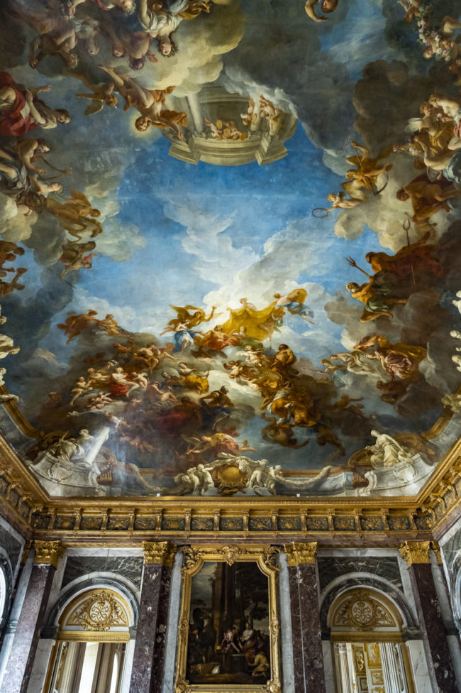 Versailles, France - GPS 48.804832, 2.120437 - Sony A7III + SONY FE 24-105mm, F4 G OSS - 24mm - 1/60 - f/4.0 - ISO3200