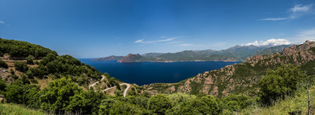 Vistale, France - GPS 42.243588, 8.629438 - Panasonic GH4 + Olympus M.Zuiko ED 9-18mm 4.0-5.6 - 18mm - 1/200 - f/8.0 - ISO200
