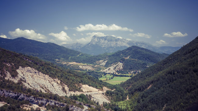 Silves, Spain - GPS 42.441877, 0.045003 - Panasonic Lumix GX8 + LUMIX G VARIO 12-35/F2.8 - 38mm - 1/125 - f/8.0 - ISO200