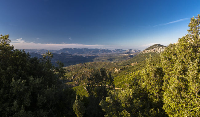 Dorgali, Italy - GPS 40.197480, 9.535952 - Canon EOS 7D + Tokina AF 11-16mm f/2.8 AT-X Pro DX -  - 1/30 - f/8.0 - ISO100