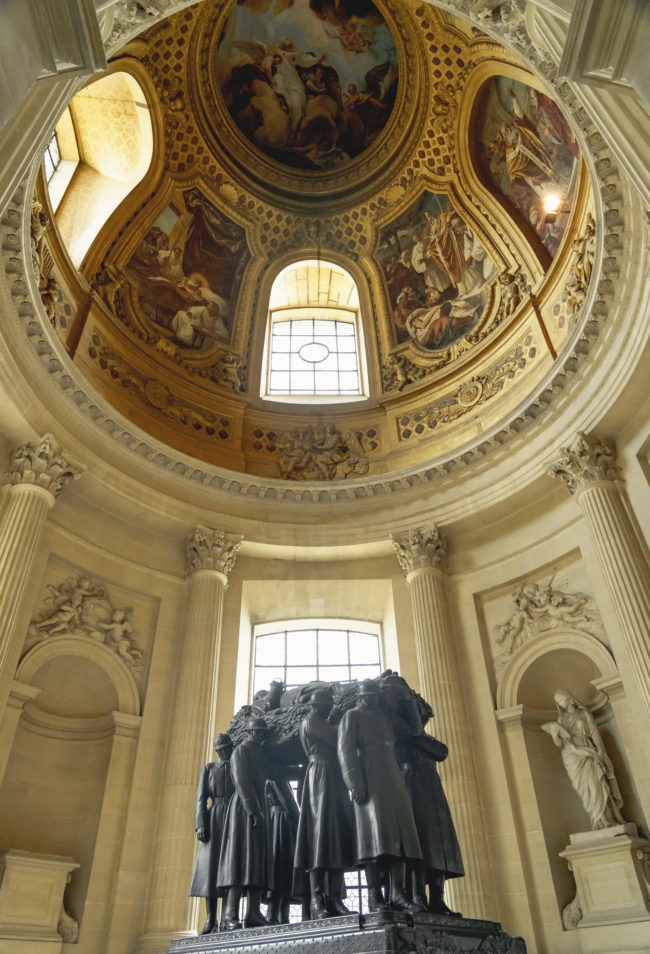 Musée de l’Armée, France - GPS 48.855023, 2.312483 - Sony A7III + SONY FE 24-105mm, F4 G OSS - 24mm - 1/80 - f/4.0 - ISO2000
