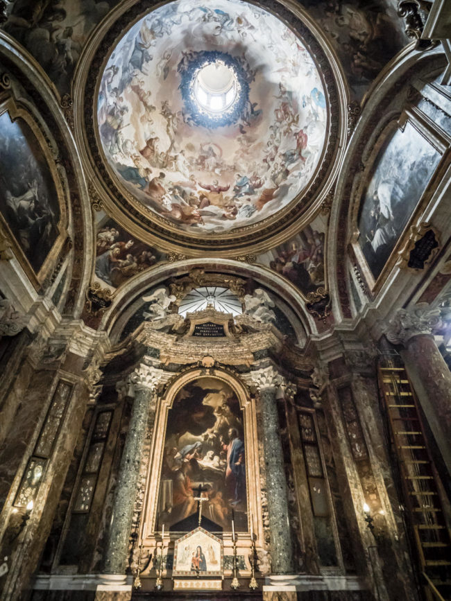 Sant' Eustachio, Italy - GPS 41.899045, 12.479780 - Panasonic Lumix DMC-GH4 + Olympus M.Zuiko ED 9-18mm 4.0-5.6 - 18mm - 1/20 - f/4.0 - ISO2500