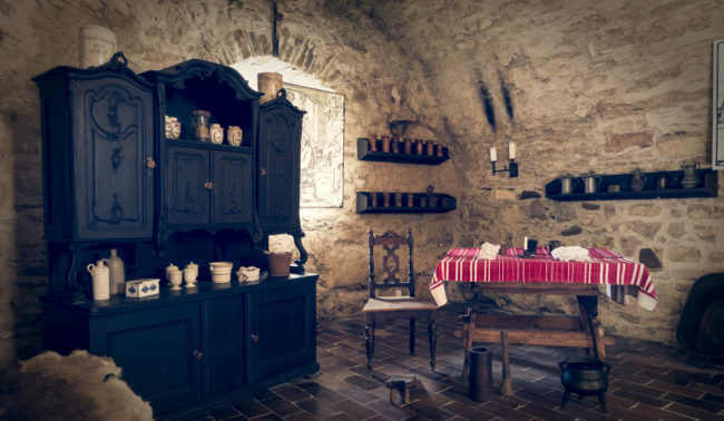 Spišské Podhradie, Slovakia - GPS 49.000390, 20.768262 - Sony RX100 IV + ZEISS Vario-Sonnar T*, 8,8-25,7mm F1,8-2,8 - 24mm - 1/50 - f/2.8 - ISO1250