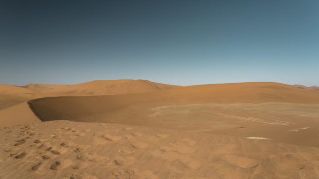 Sesriem, Namibia - GPS -24.755484, 15.292539 - Sony A7III + SONY FE 24-105mm, F4 G OSS - 24mm - 1/250 - f/8.0 - ISO100