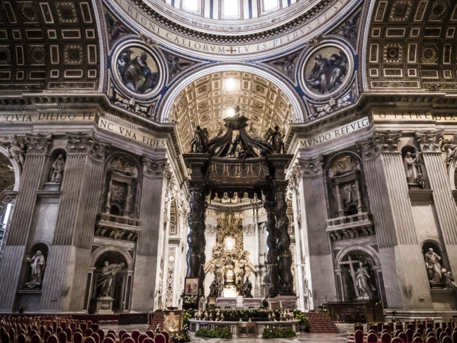 Vatican City, Italy - GPS 41.902178, 12.454737 - Panasonic GH4 + Panasonic Lumix G Vario 12-35mm/2,8 OIS - 24mm - 1/20 - f/2.8 - ISO3200