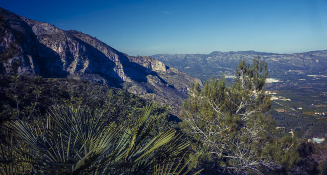 Simat de la Valldigna, Spain - GPS 39.025475, -0.308418 - SONY DSC-RX100 IV + 27-70mm F1.8-2.8 - 24mm - 1/80 - f/8.0 - ISO80
